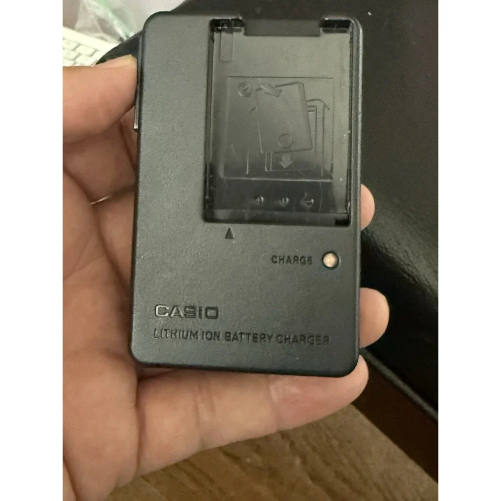 Genuine OEM Casio BC-11L Battery Charger
